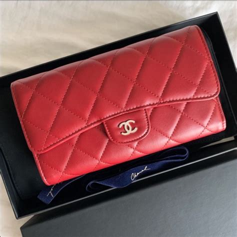 chanel bags price dubai|Chanel wallet sarah medium.